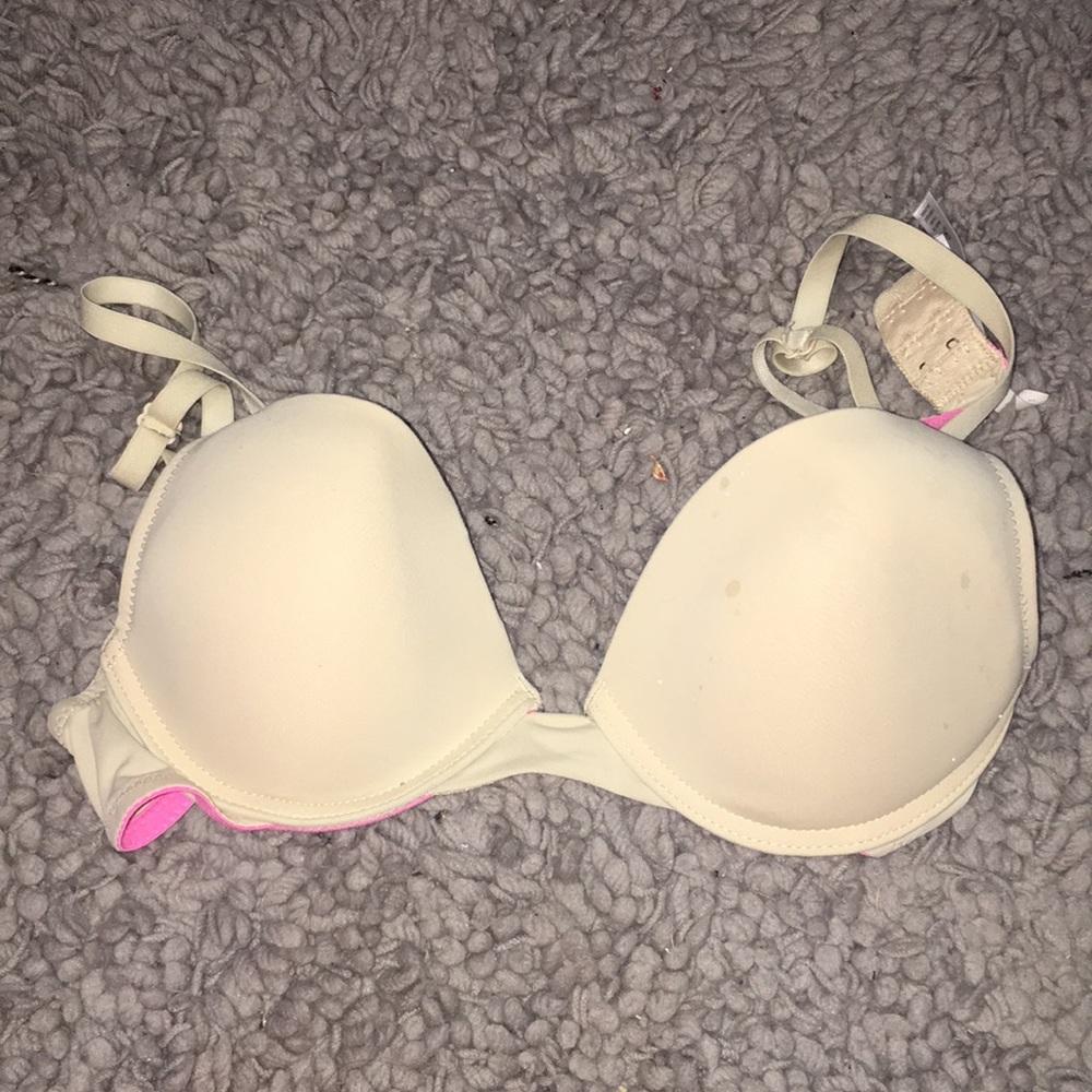 Nude underwire bra